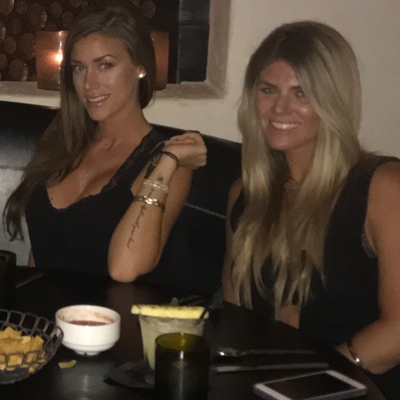 🦄 - Picture 5 of 8